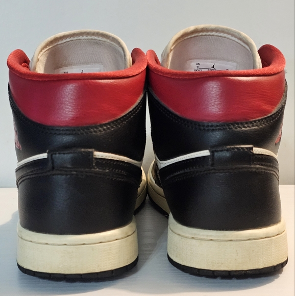 Nike Air Jordan 1 Mid Retro Black White Gym Red Sneakers Women's Size 9 - Picture 4 of 7